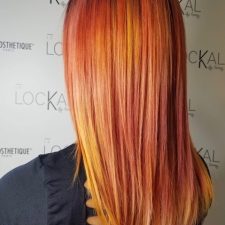 cheveux long aux couleurs flamboyantes- Le lockal Spécialisation en coloration